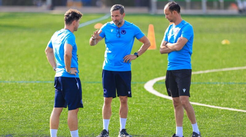 الجهاز الفني للهلال.jpg